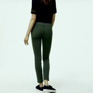 Loft modern green skinny jeans
